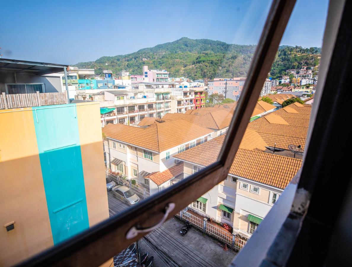 Fish And Summer House Patong Екстериор снимка